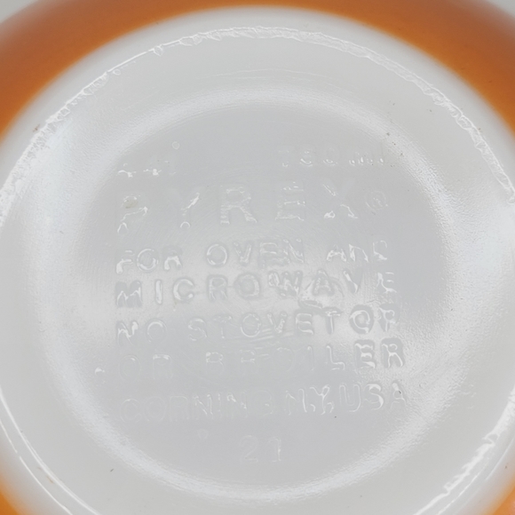 VTG PYREX Autumn Harvest Wheat Cinderella Bowl #441 Orange Brown - Picture 4 of 4